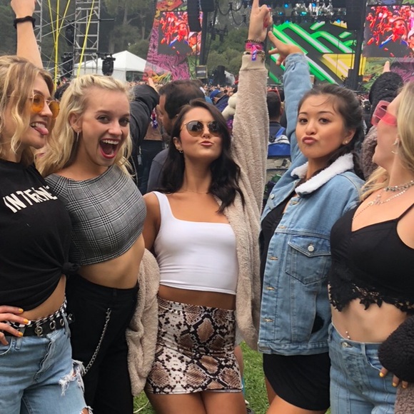 Snakeskin Pencil Skirt - Picture 3 of 4